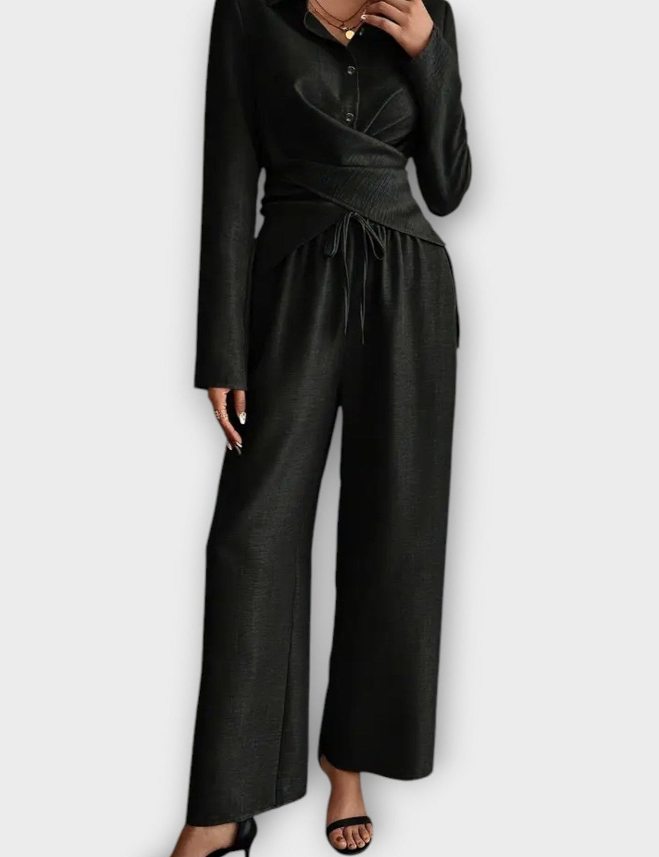 Лив | Комплект с дълги ръкави