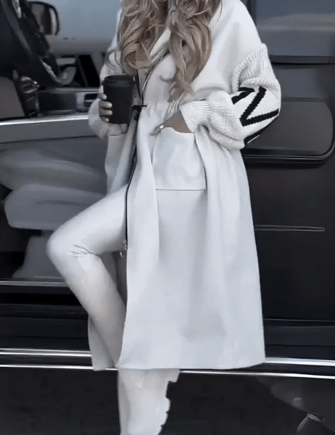 Роза™ | Елегантно и вечно палто